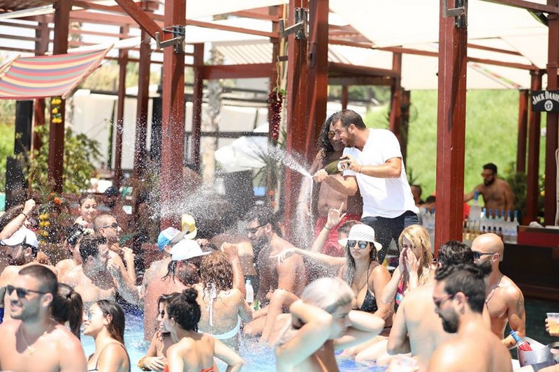 La Suite Oceana on Sunday